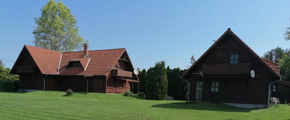 Almos Apartman Balatonfenyves Exterior foto
