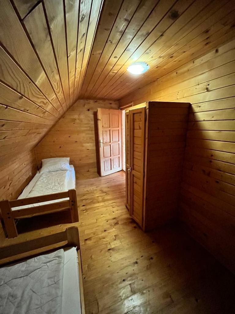 Almos Apartman Balatonfenyves Exterior foto